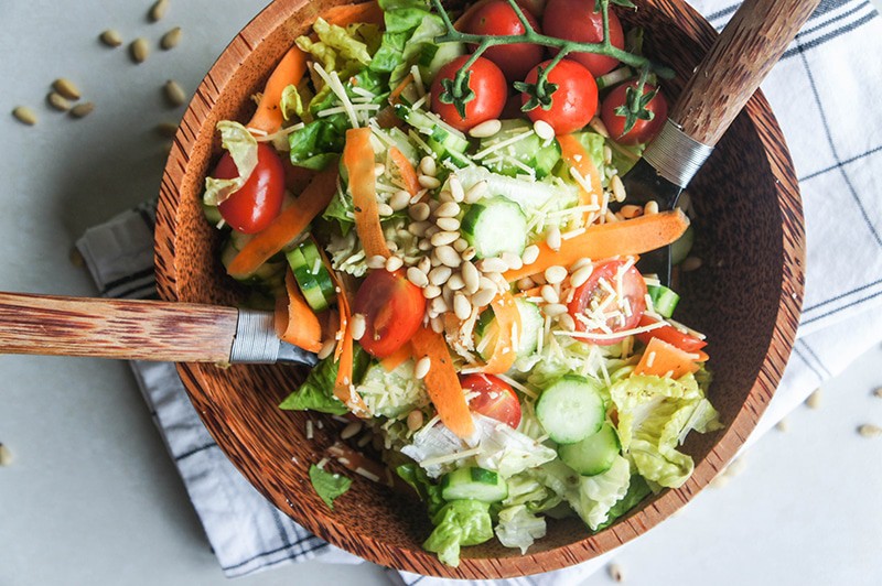 The BEST Crisp ‘n Fresh Italian Green Salad