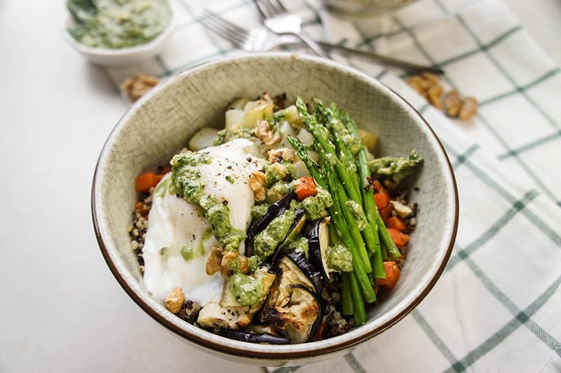 Meal-Prep Roasted Vegetable Bowls with Pesto