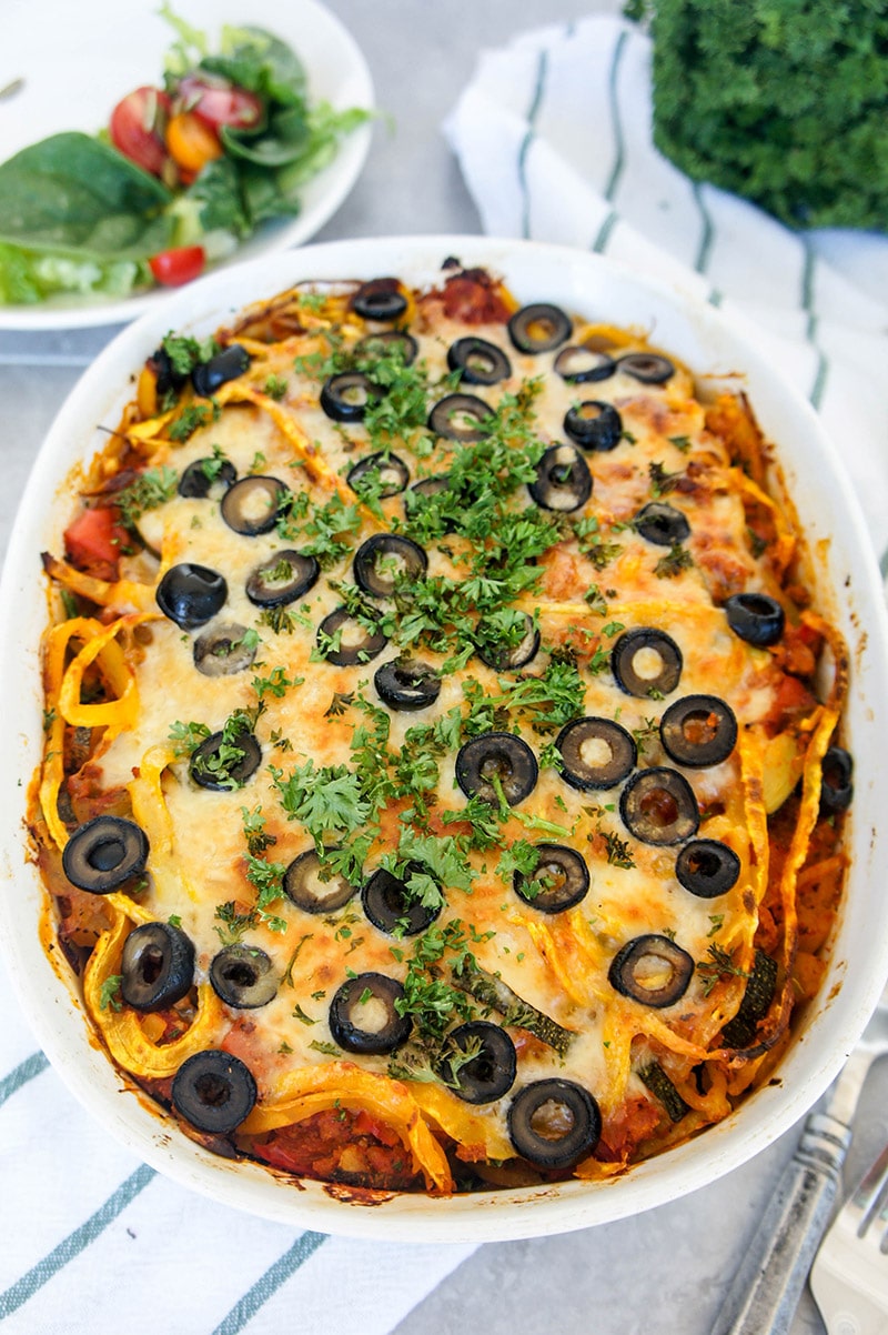 Butternut and Turkey Baked "Spaghetti" / This warming and healthy fall meal calls for spiralized butternut squash instead of noodles!