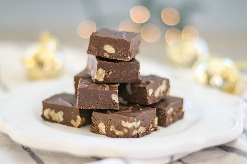 Paleo Fudge (Dairy and Refined Sugar Free)