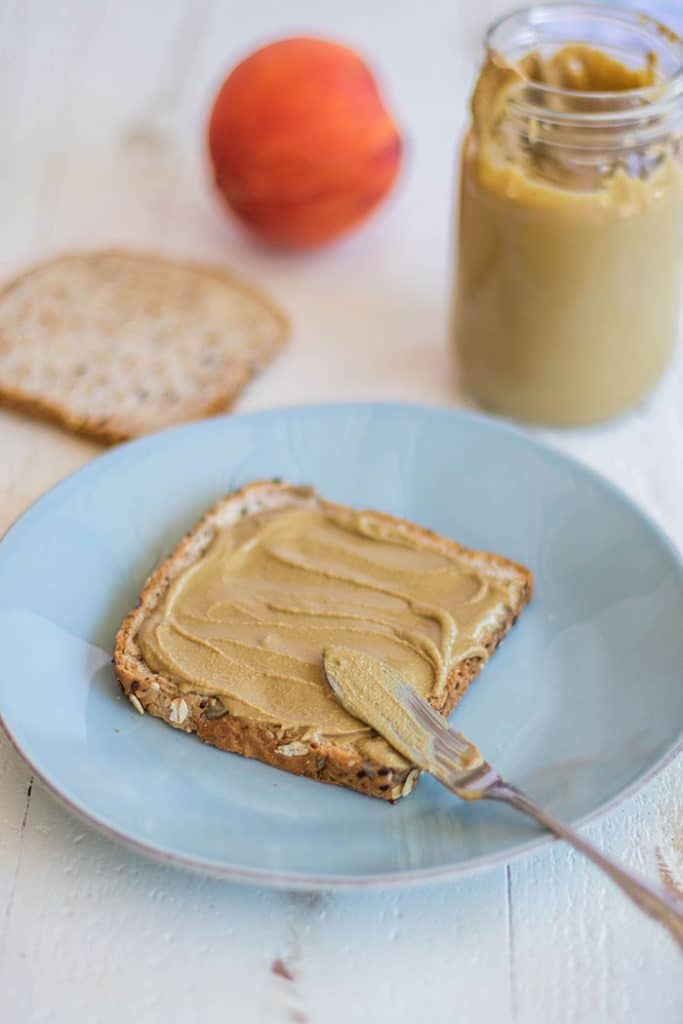 Homemade Sunflower Butter / Making sunflower seed butter at home is easy with a high speed blender or food processor.