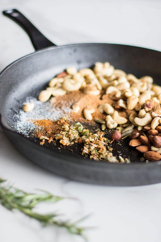 Spiced Mixed Nuts / Toasted nuts are mixed with a flavorful and festive combination of shallots, rosemary, and spices.