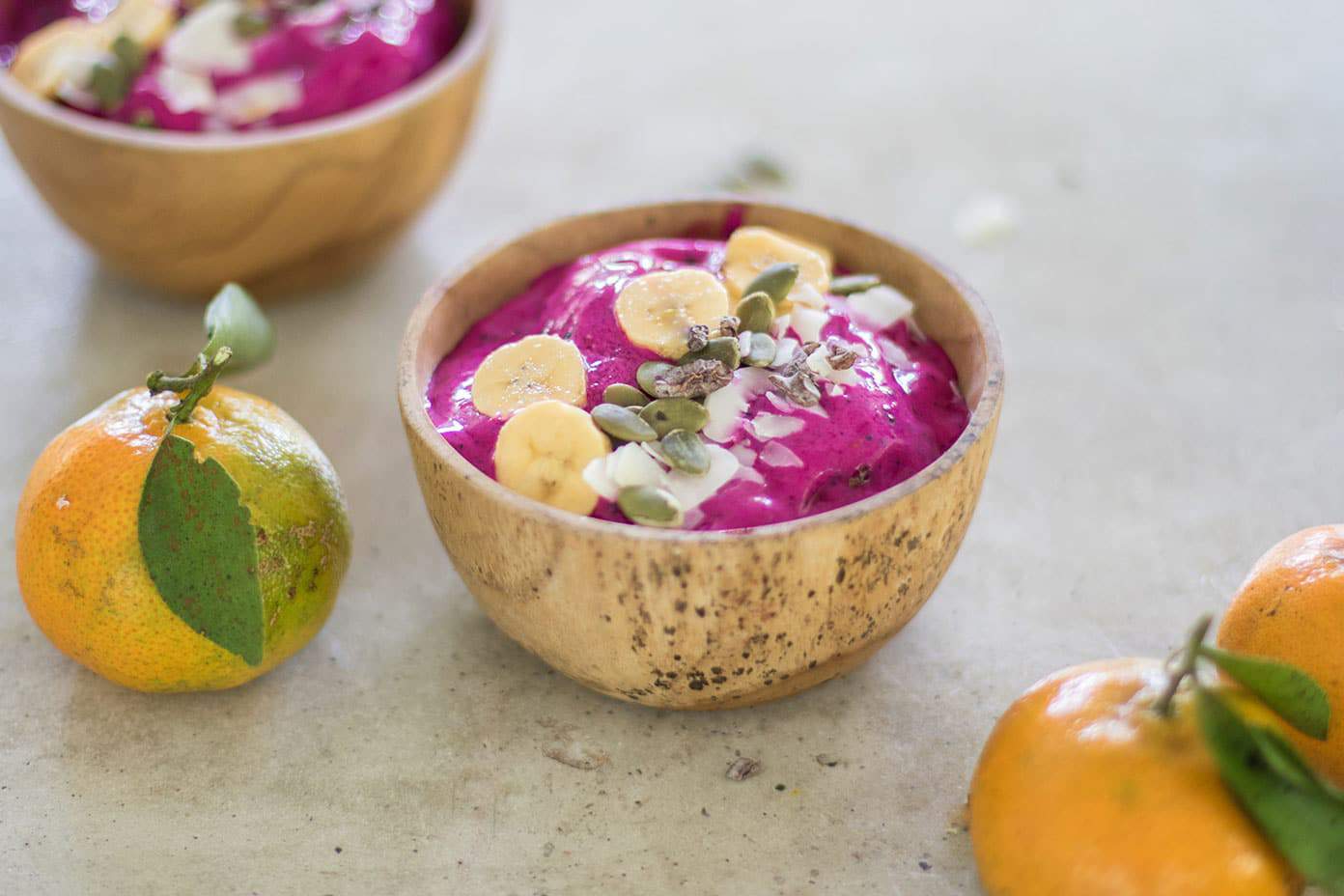 Pitaya Bowl - Dragon Fruit Smoothie Bowl - Sunkissed Kitchen