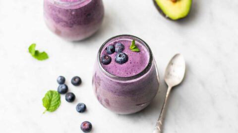 https://sunkissedkitchen.com/wp-content/uploads/2020/01/blueberry-smoothie-RC-480x270.jpg