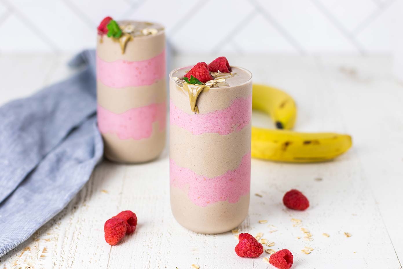 Breakfast Smoothie with Oatmeal - Sunkissed Kitchen