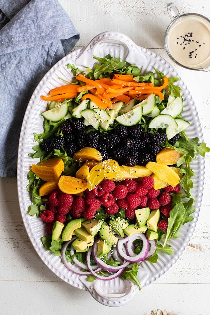 A platter showing the ingredients for this healthy vibrant spring salad.