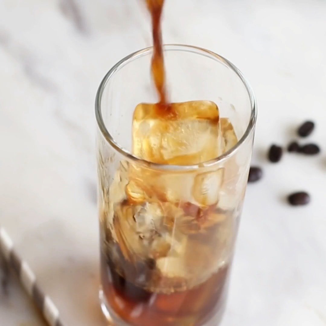 How to Make Cold Brew Coffee - Sunkissed Kitchen