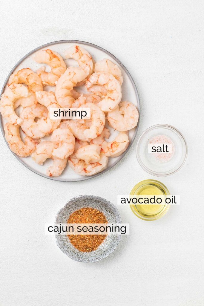 All the ingredients needed to make spicy shrimp.