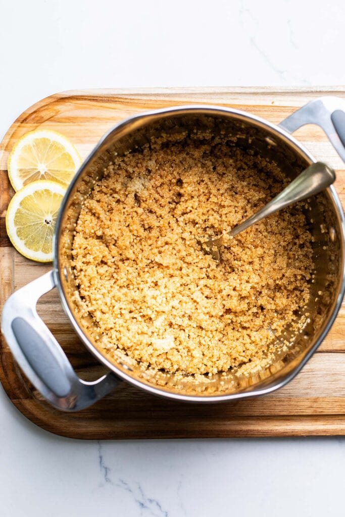 Step 5 shows tossing quinoa with the lemon dressing.